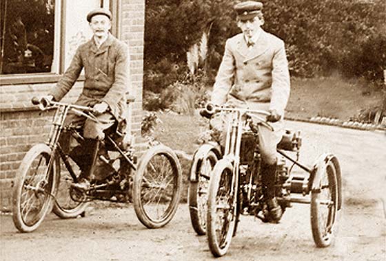 1897'98_De_Dion_Bouton_Tricycles.jpg