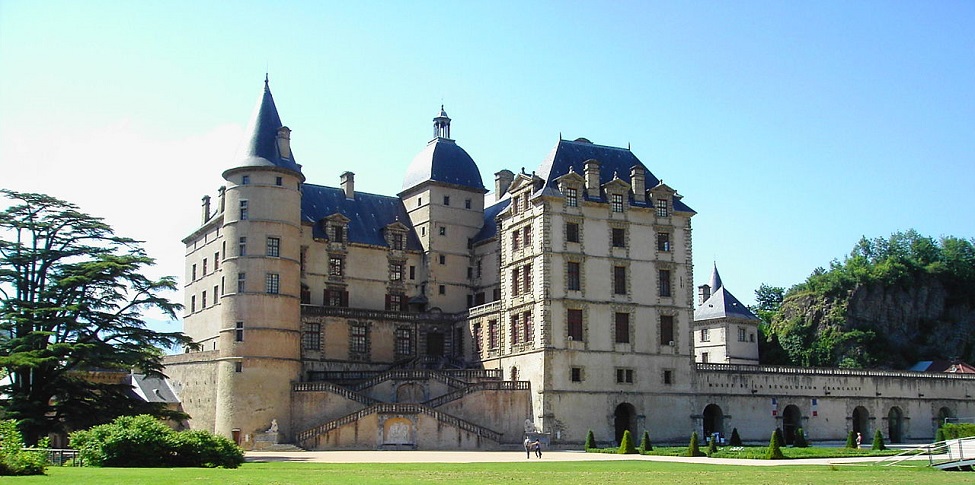 Chateau-musée_de_Vizille.jpg