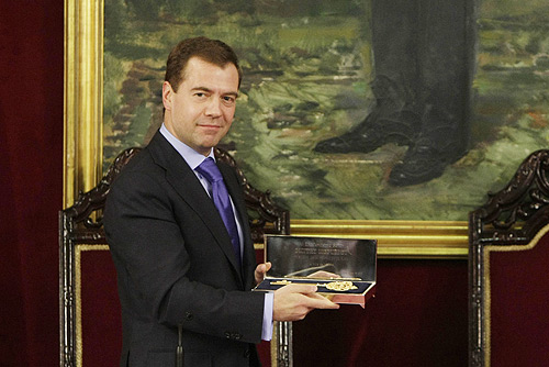 Dmitry_Medvedev_in_Spain_2_March_2009-8.jpg