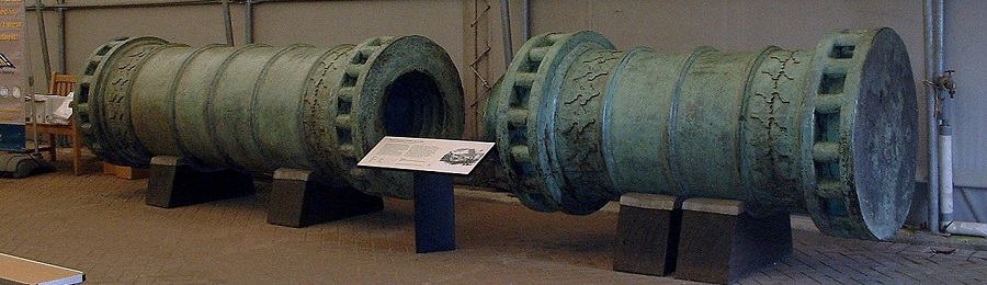 Great_Turkish_Bombard_at_Fort_Nelson.JPG