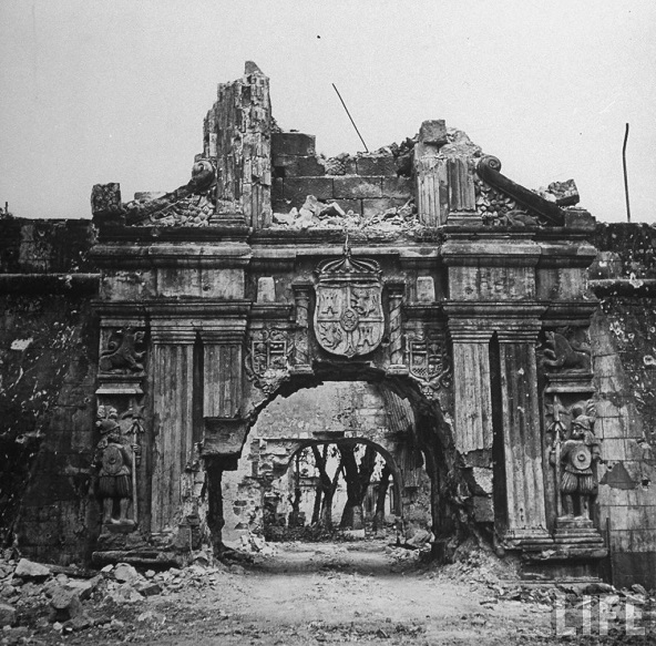 intramuros-manila-5.jpg
