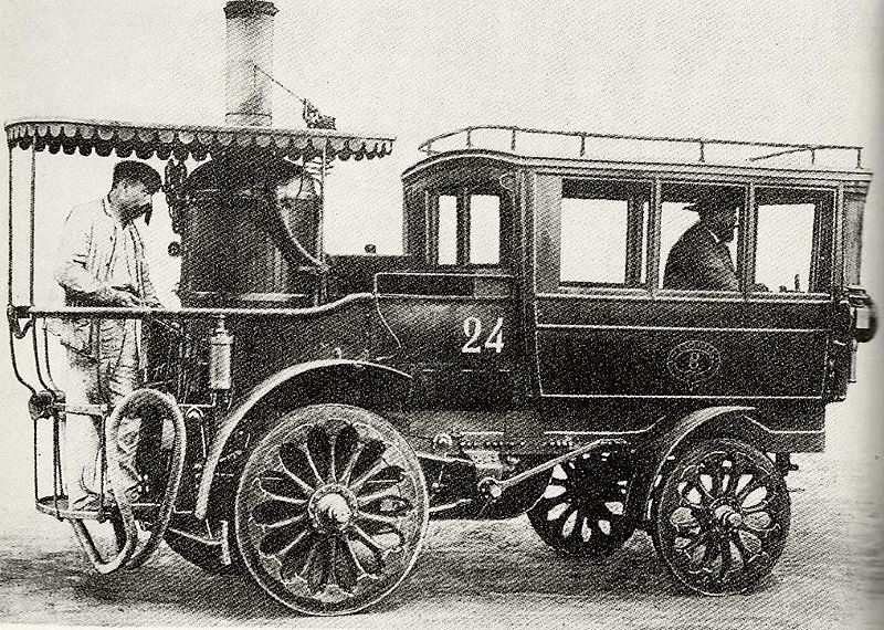 'La_Nouvelle',_voiture_à_vapeur_d'Amédée_Bollet_en_1880.jpg