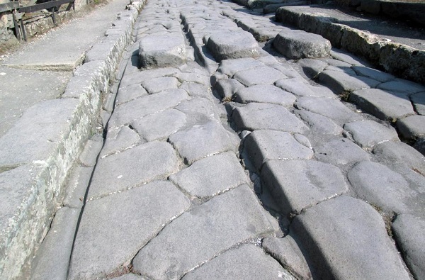 roman-ruts-1.jpg