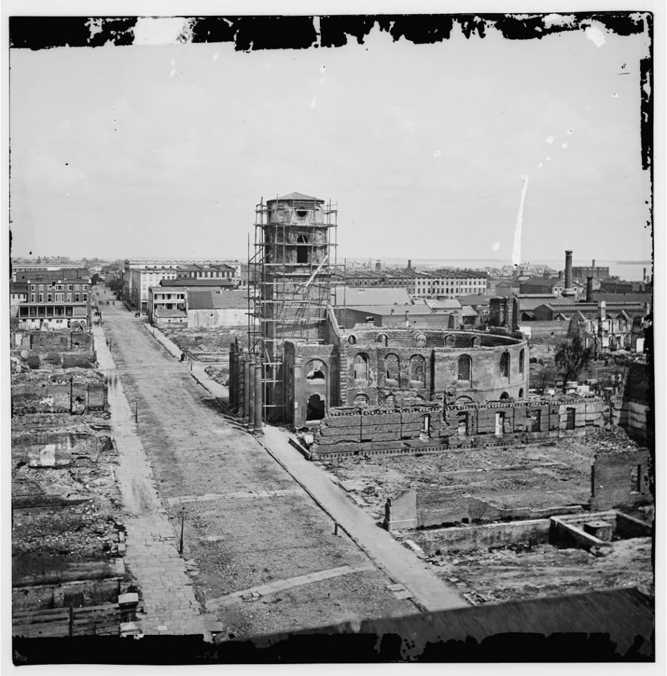 Ruins of the Circular Church in Center - Charleston, SC, April 1865.jpg
