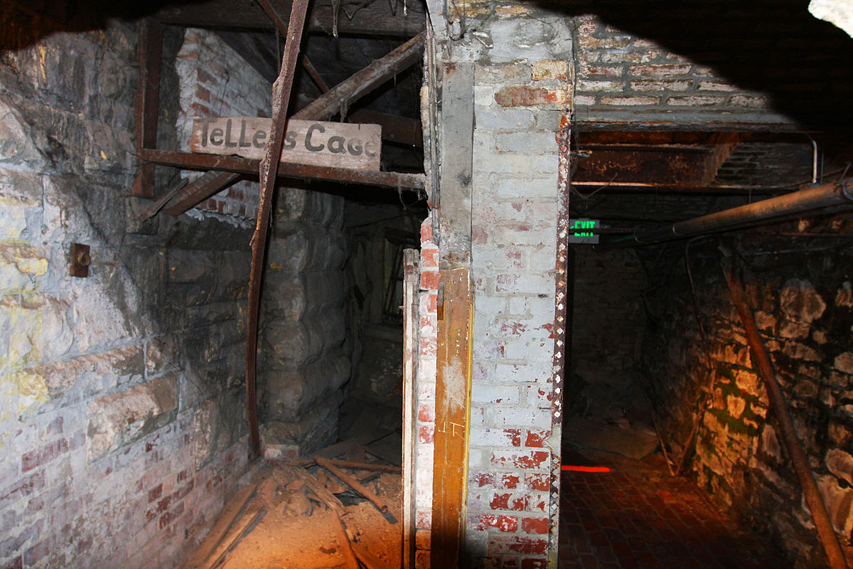 seattle_underground_7.jpg
