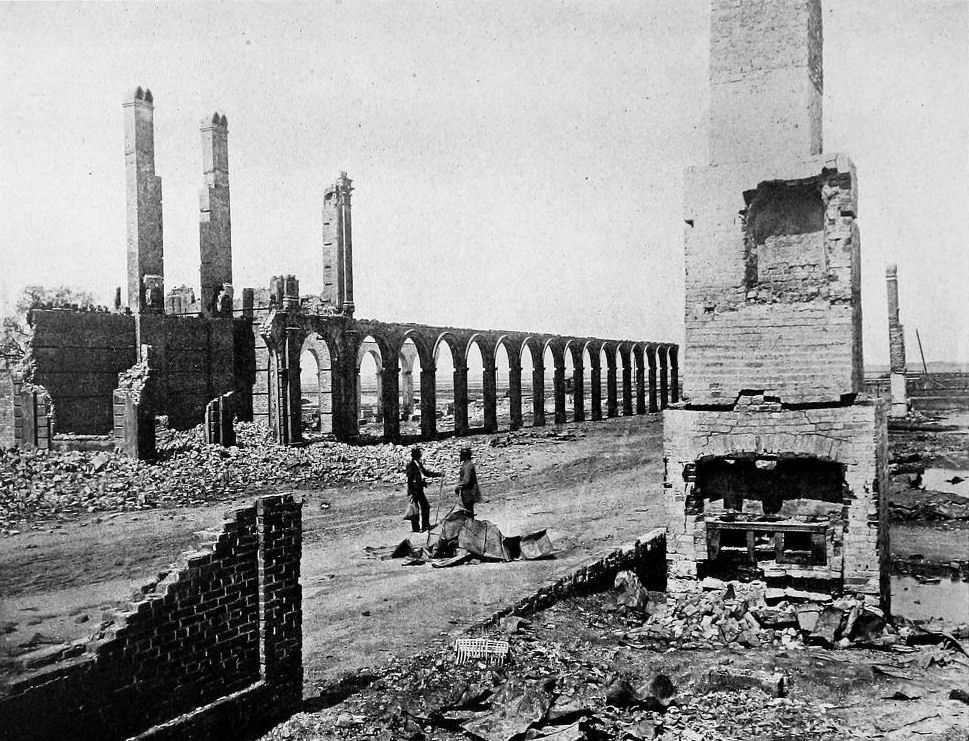 Железнодорожное депо Чарльстона. Разрушен взрывом 1854 г. .. jpg