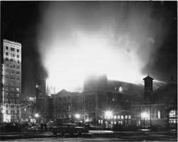 tomlinson_hall_fire_1.jpg