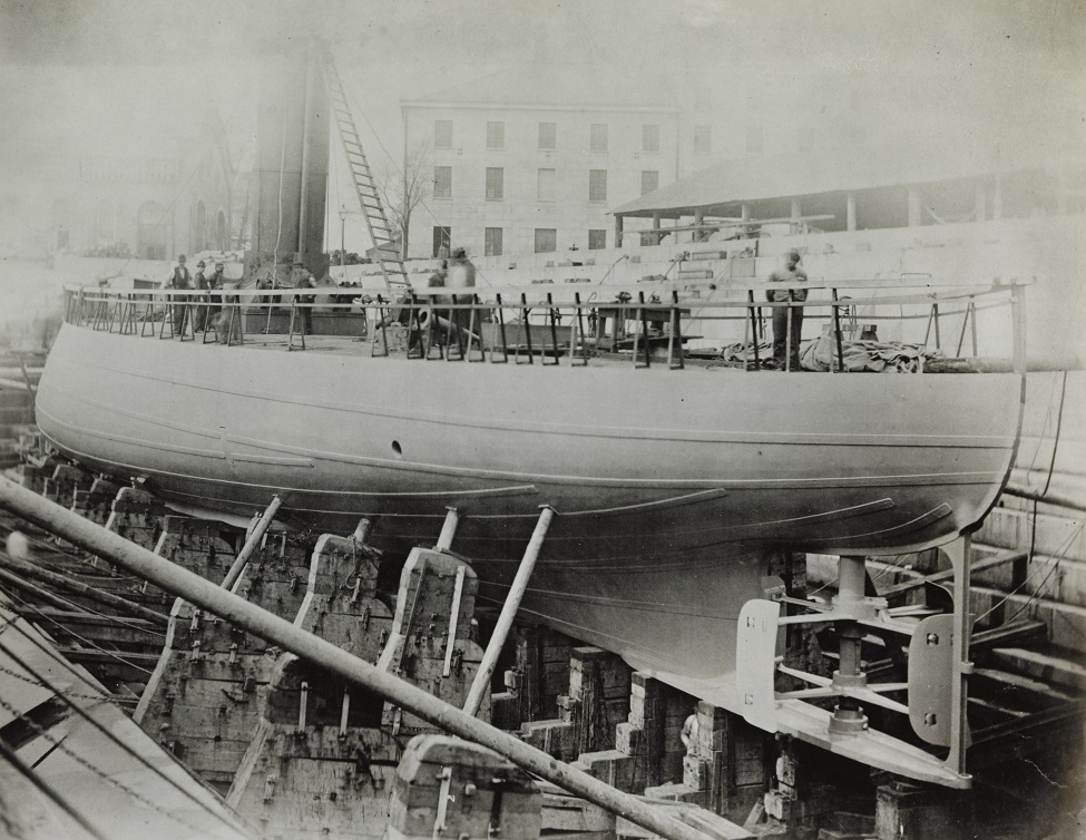 uss_alarm_1-small.jpg