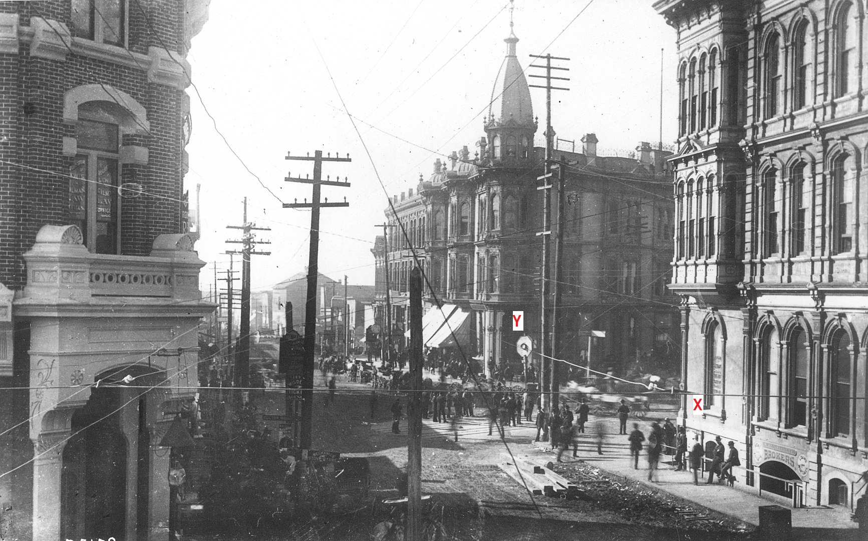 Yesler_Way_looking_west_from_1st_Ave,_June_5,_1889-1.jpeg