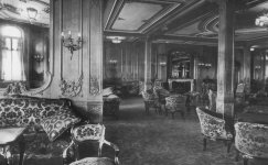 Saloon_on_the_Titanic_2.jpg