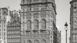 New York, 1905. Hotel Netherland, Fifth Avenue and 59th Street